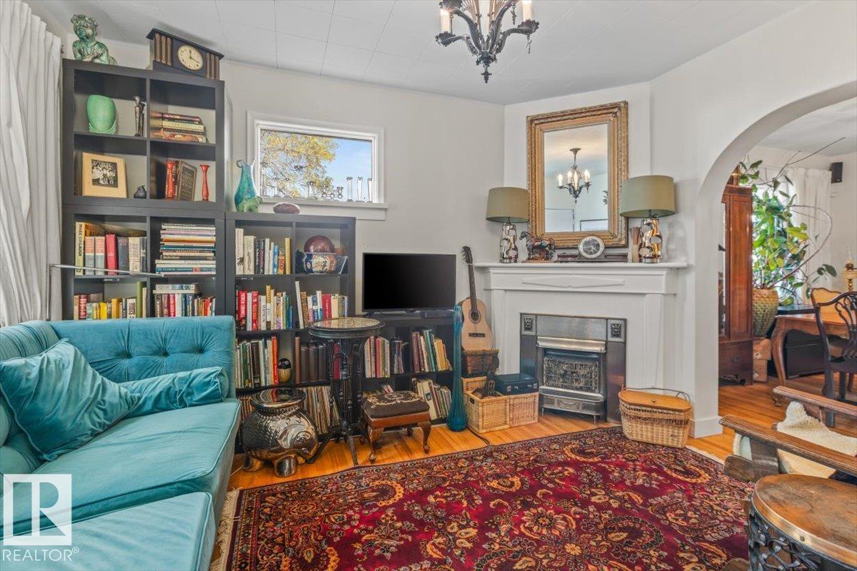 11347 89 St Nw Property Photo 24
