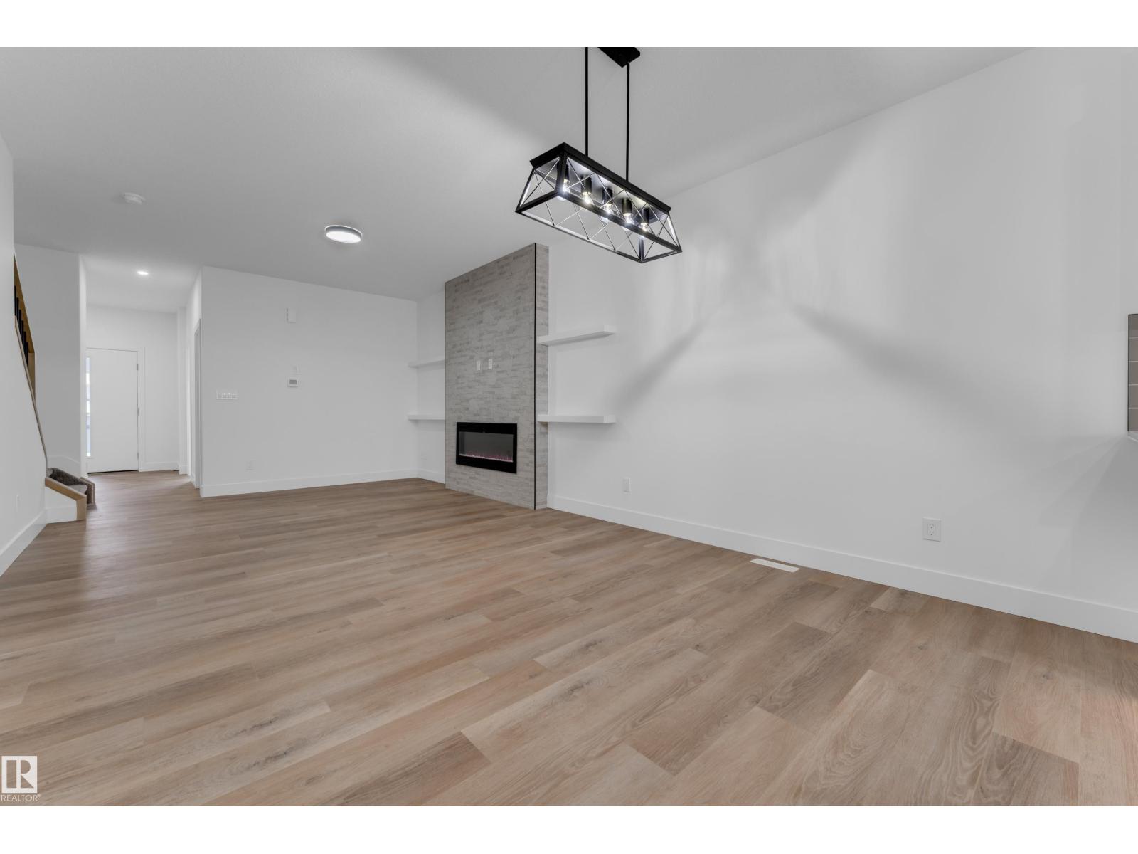 4213 63 St Property Photo 14