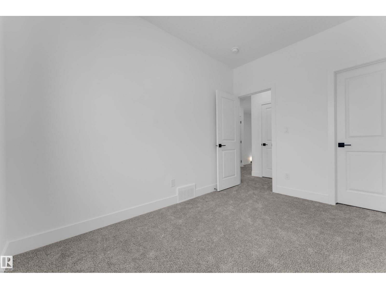 4213 63 St Property Photo 29