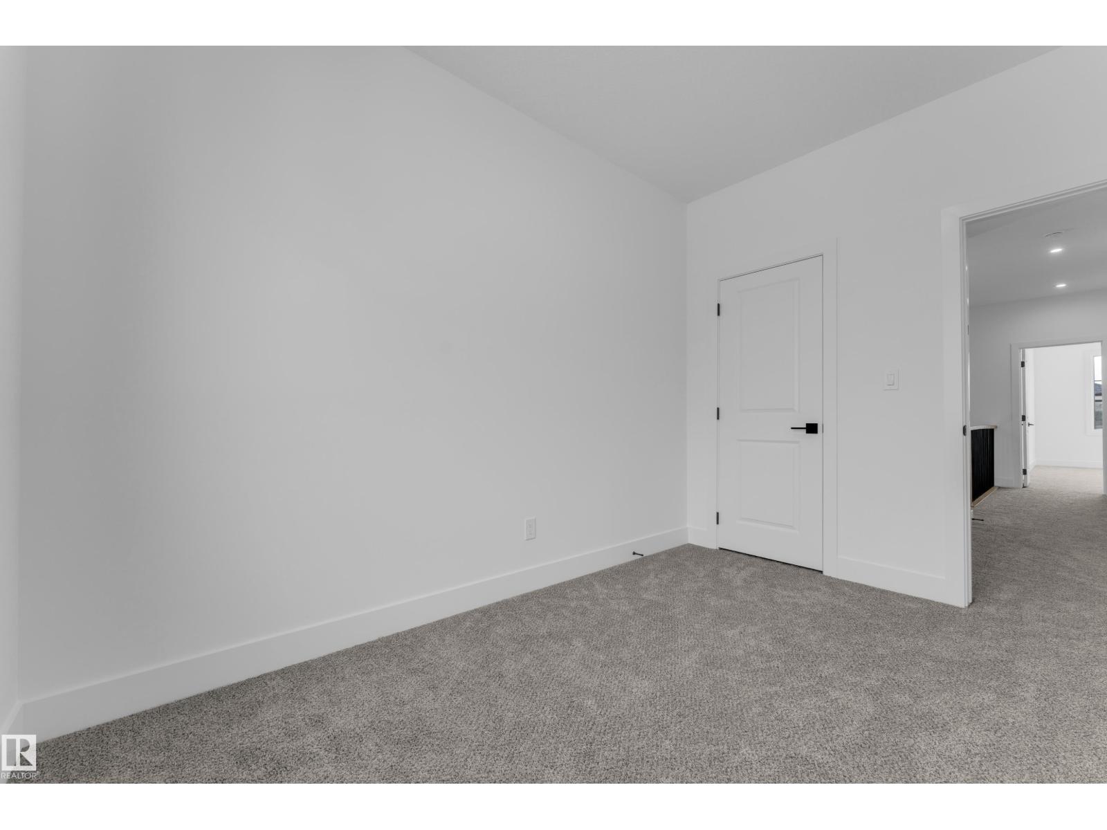 4213 63 St Property Photo 31