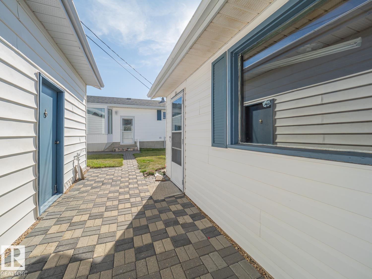 5320 54 St Property Photo 32