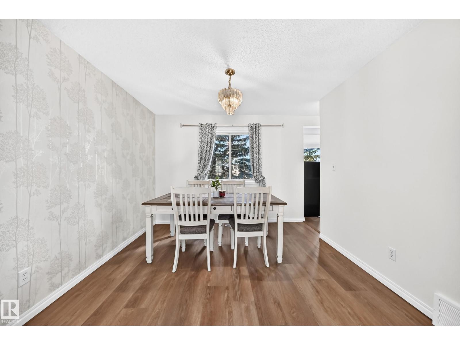 4424 33 St Nw Property Photo 15