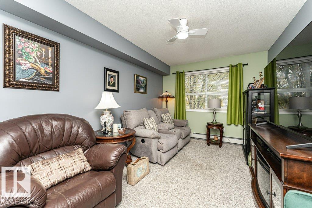 #233 8802 Southfort Dr Property Photo 23