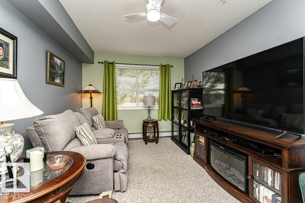 #233 8802 Southfort Dr Property Photo 24