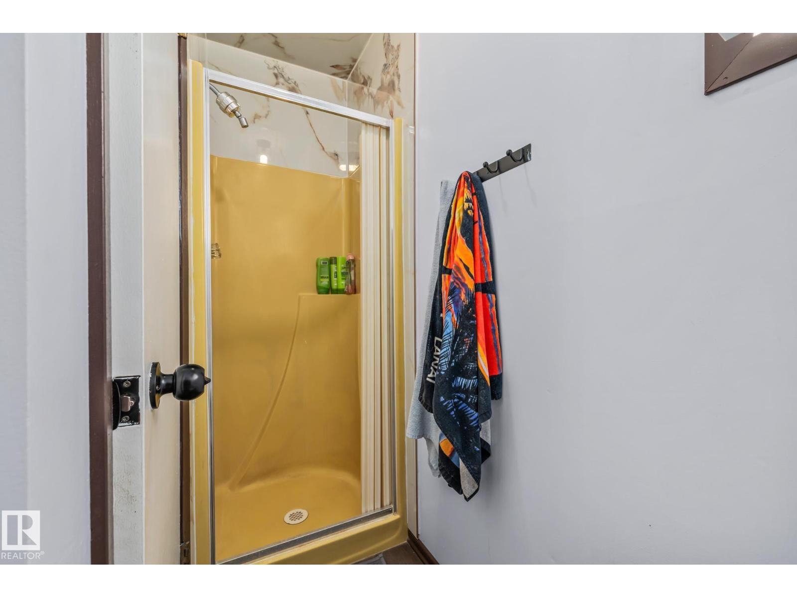 8812 135 Av Nw Property Photo 21