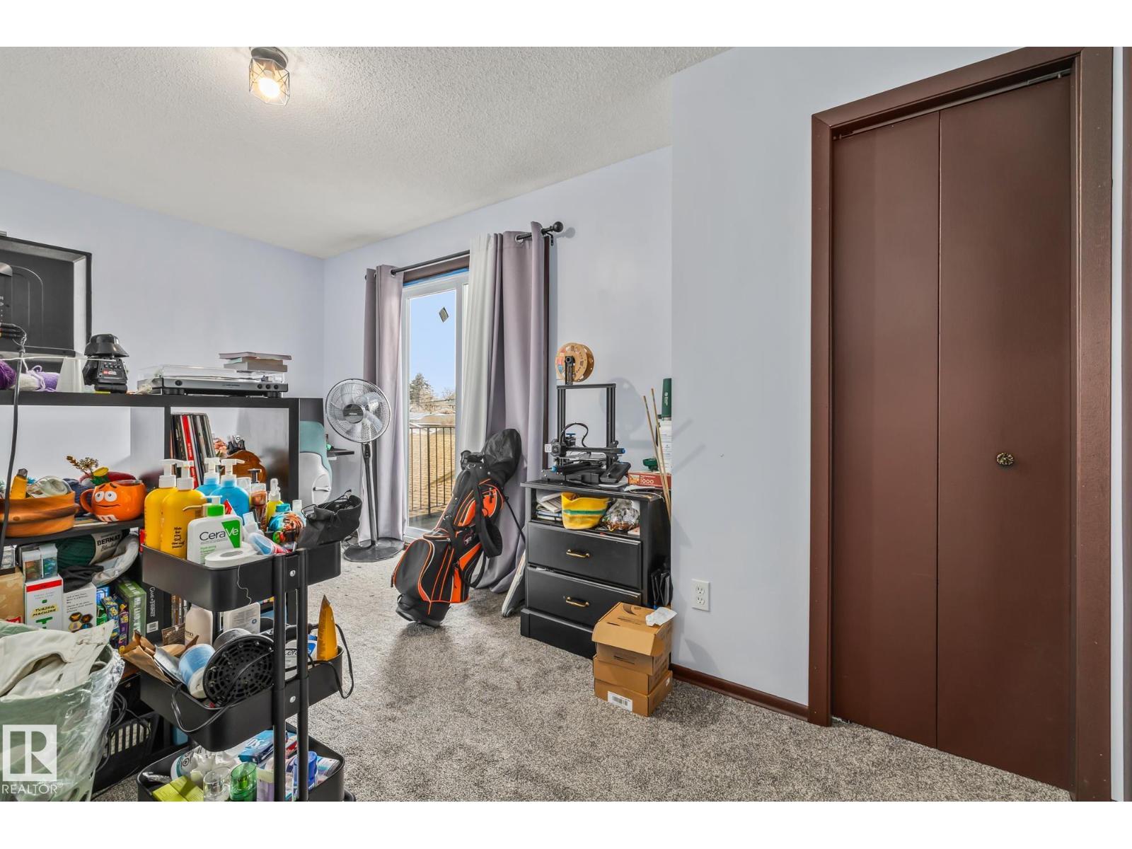 8812 135 Av Nw Property Photo 34