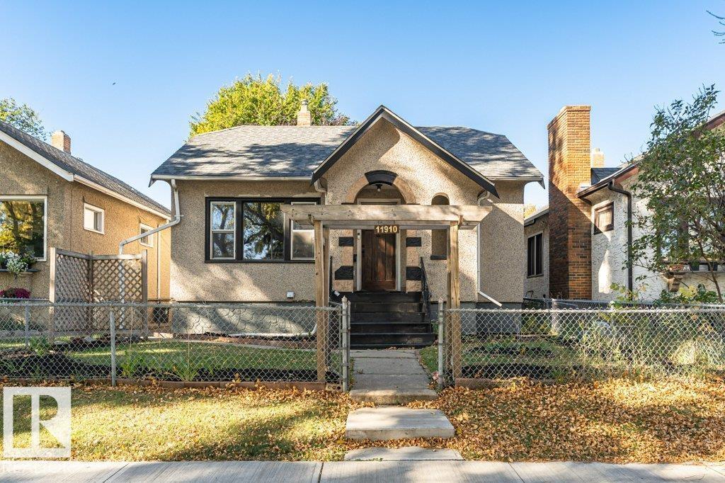 11910 94 St Nw Property Photo 1