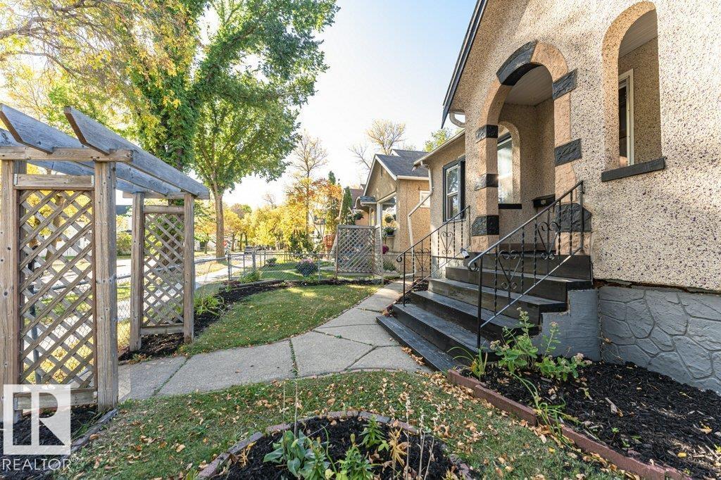 11910 94 St Nw Property Photo 5