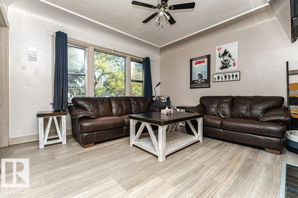 11910 94 St Nw Property Photo 10