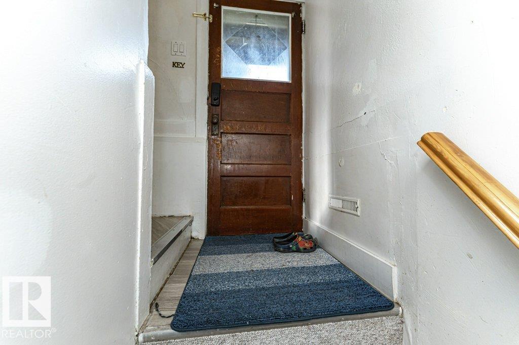 11910 94 St Nw Property Photo 28