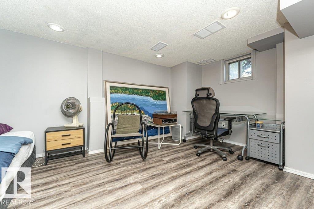 11910 94 St Nw Property Photo 33
