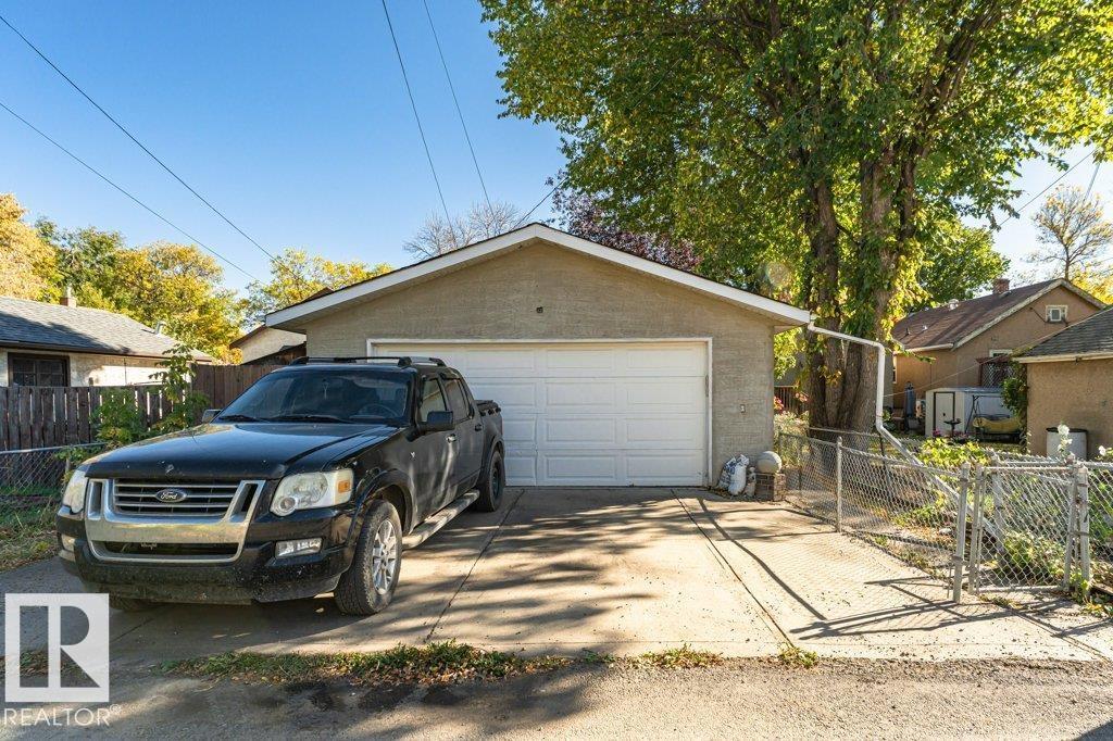 11910 94 St Nw Property Photo 44