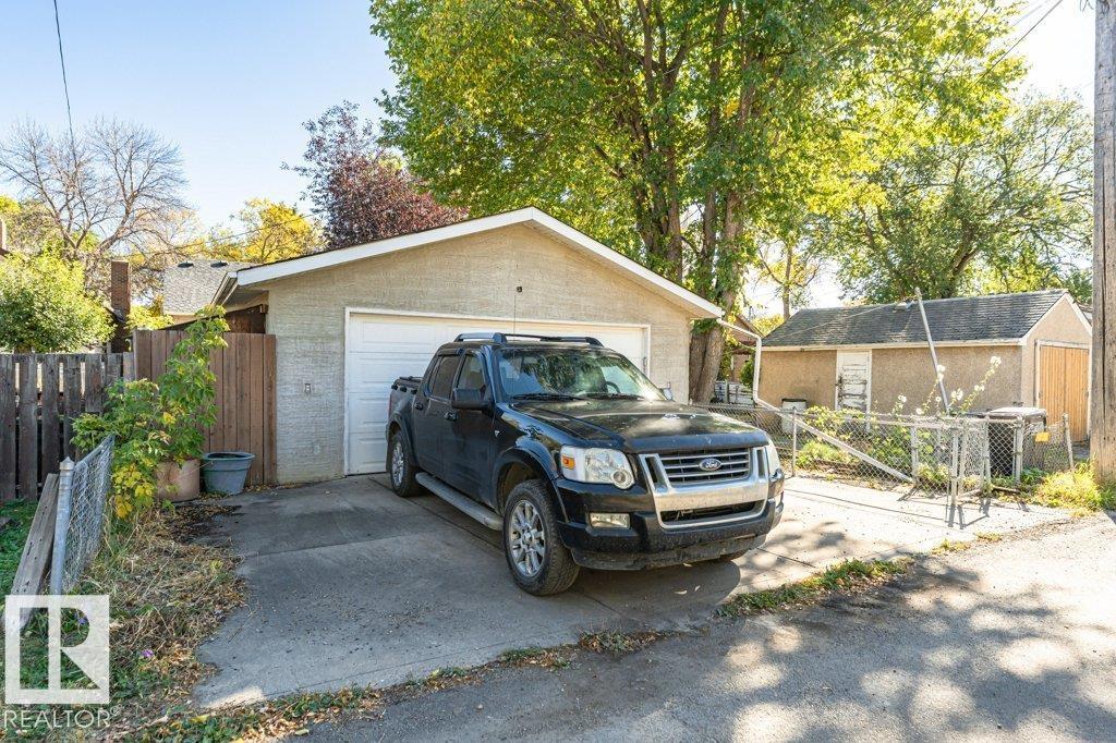 11910 94 St Nw Property Photo 45