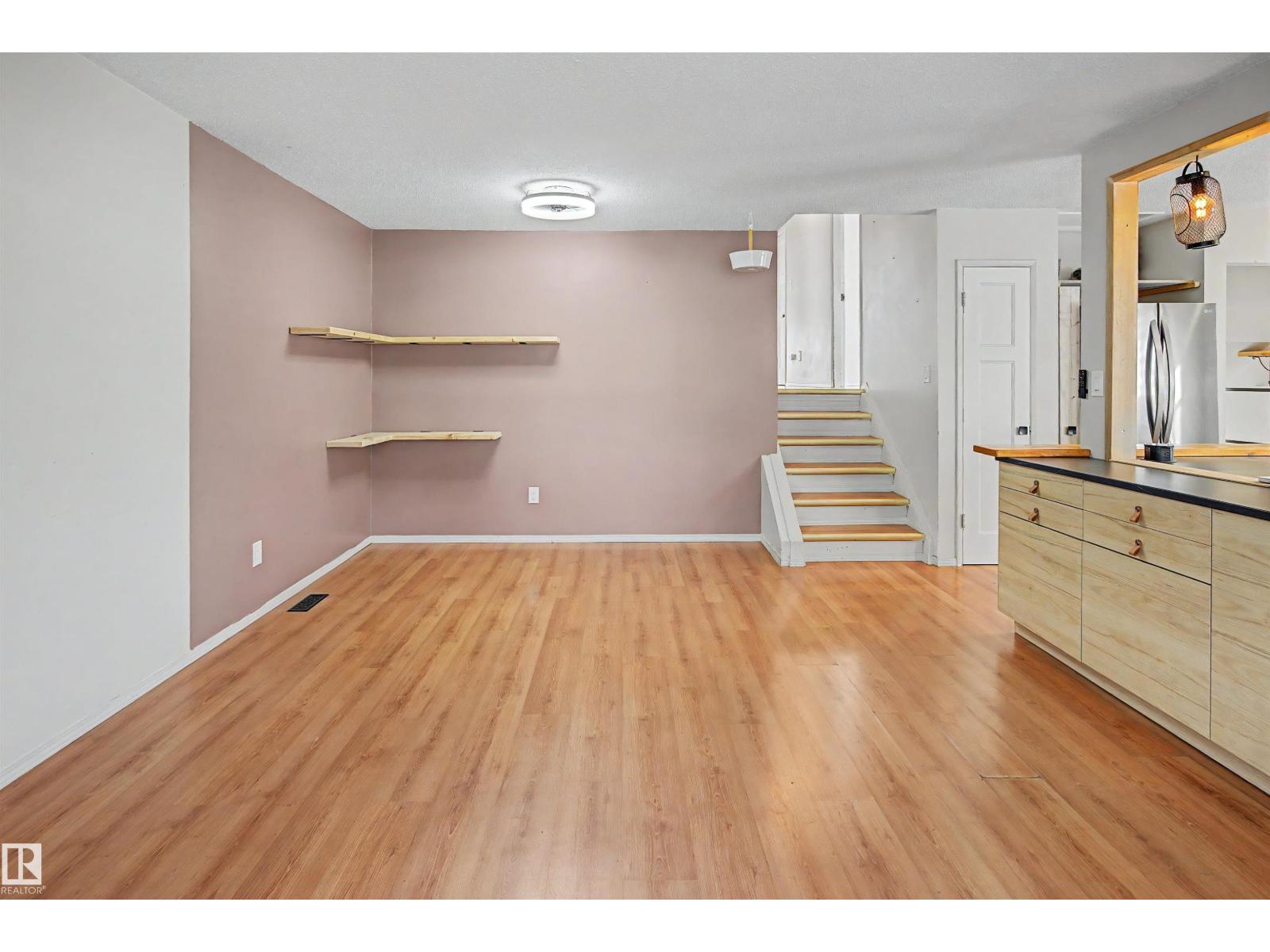 3211 71 St Nw Property Photo 12