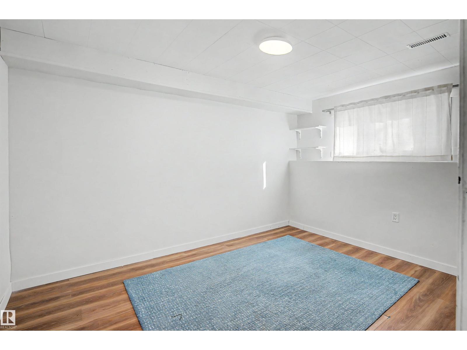 3211 71 St Nw Property Photo 29