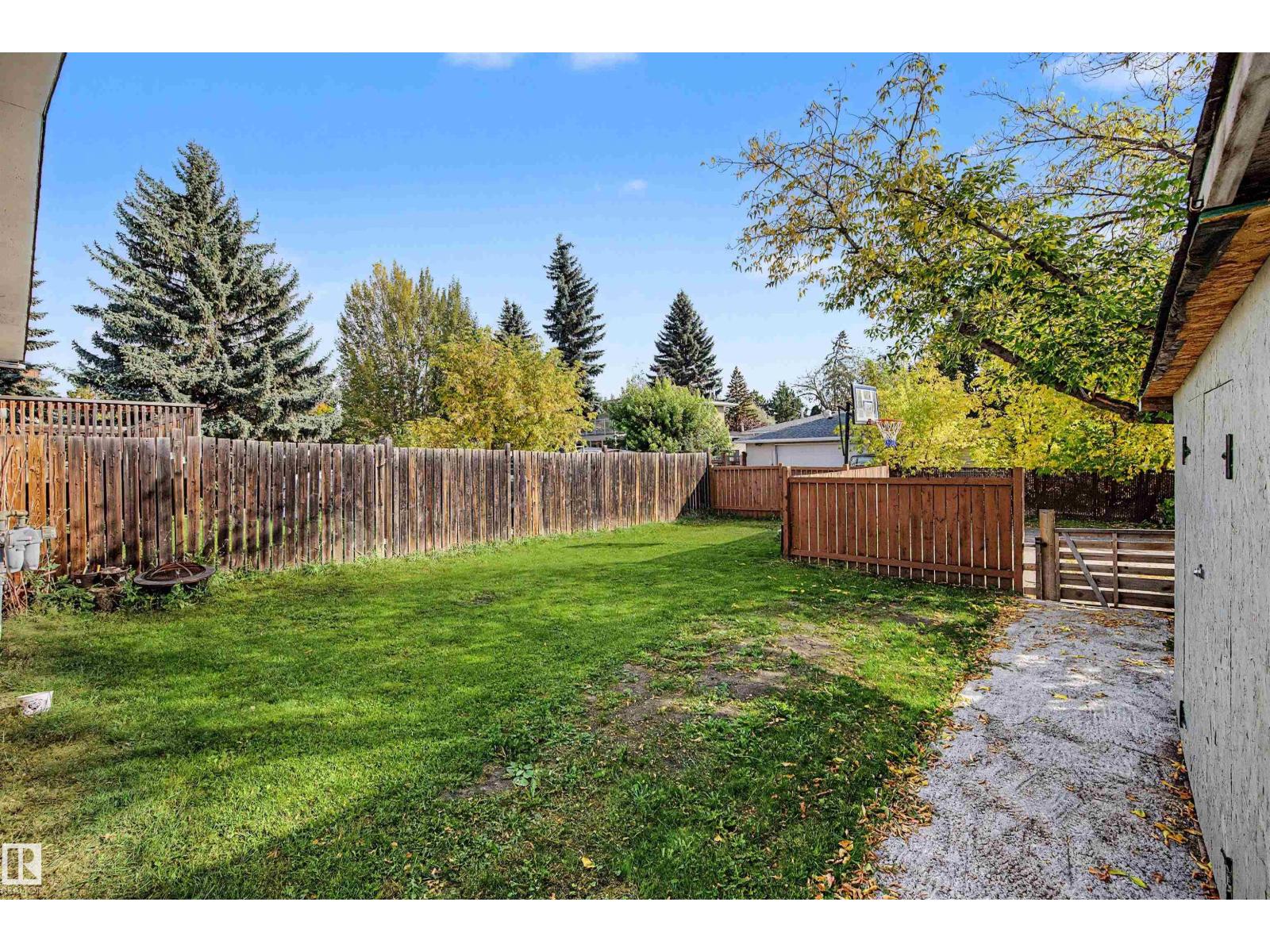 3211 71 St Nw Property Photo 33