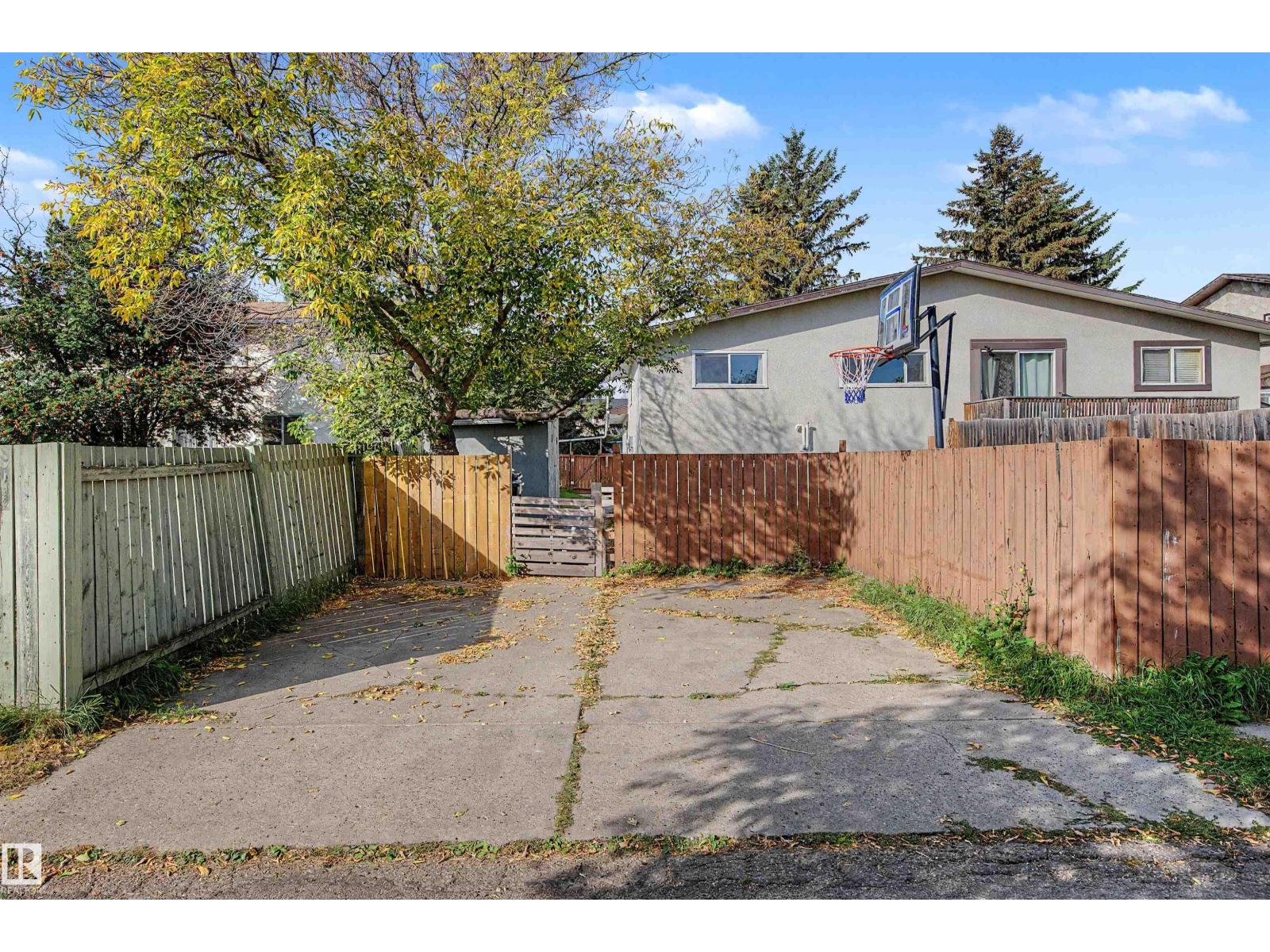 3211 71 St Nw Property Photo 34