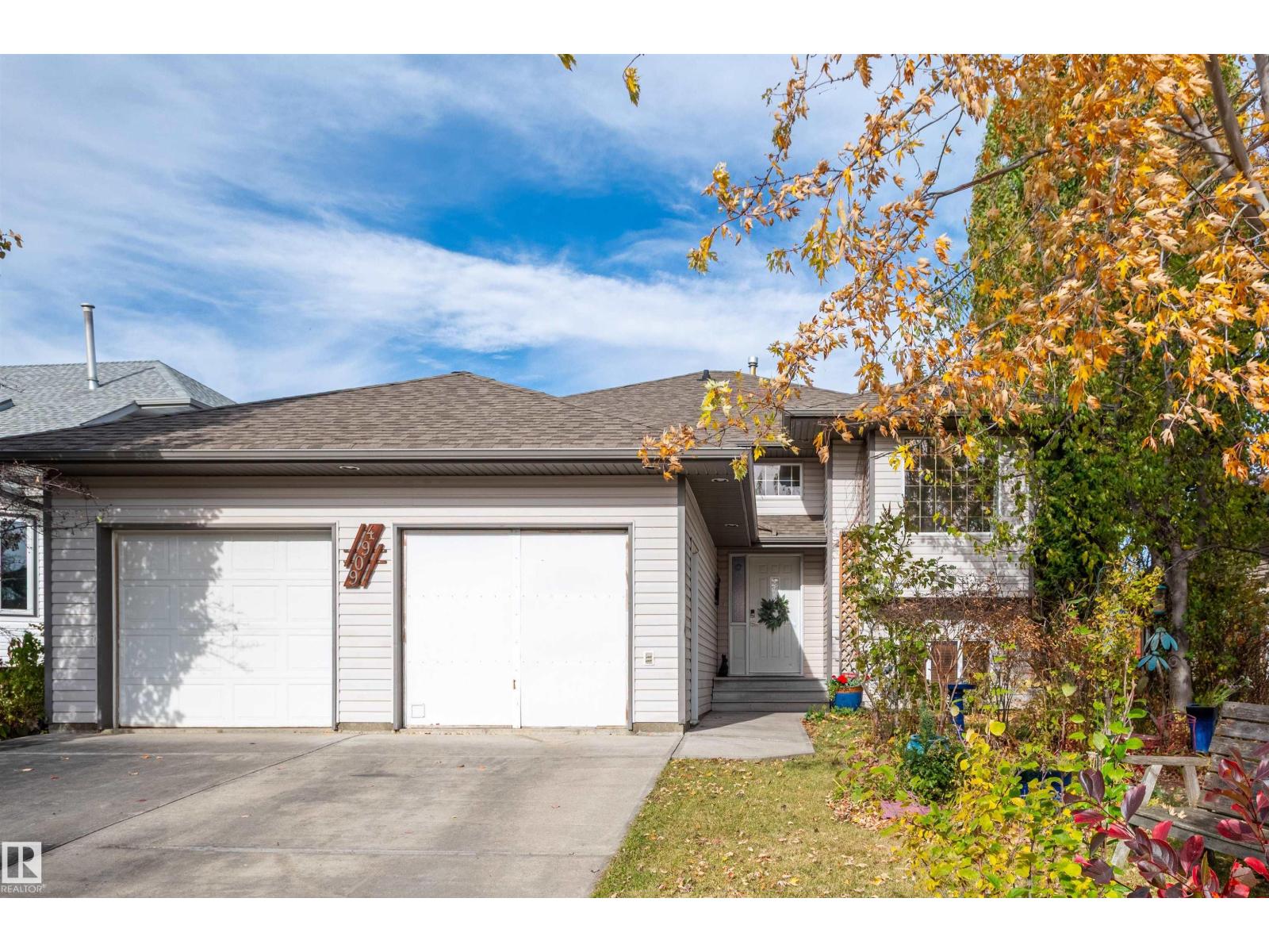 4909 57 Av Property Photo 1