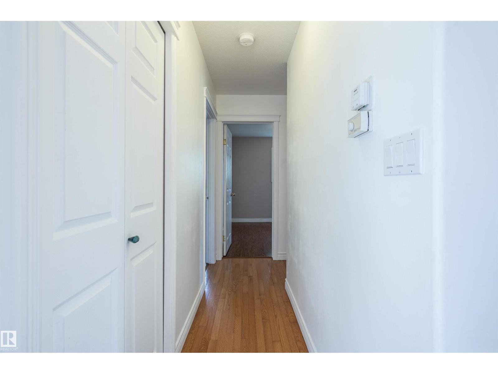 4909 57 Av Property Photo 29