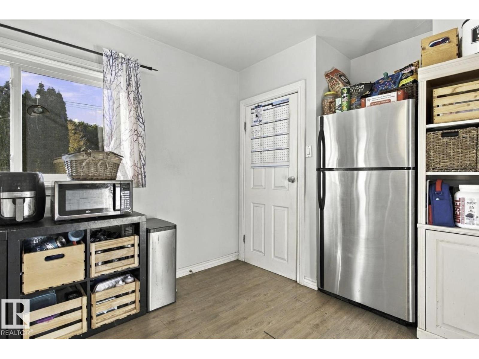 11928 127 St Nw Property Photo 16
