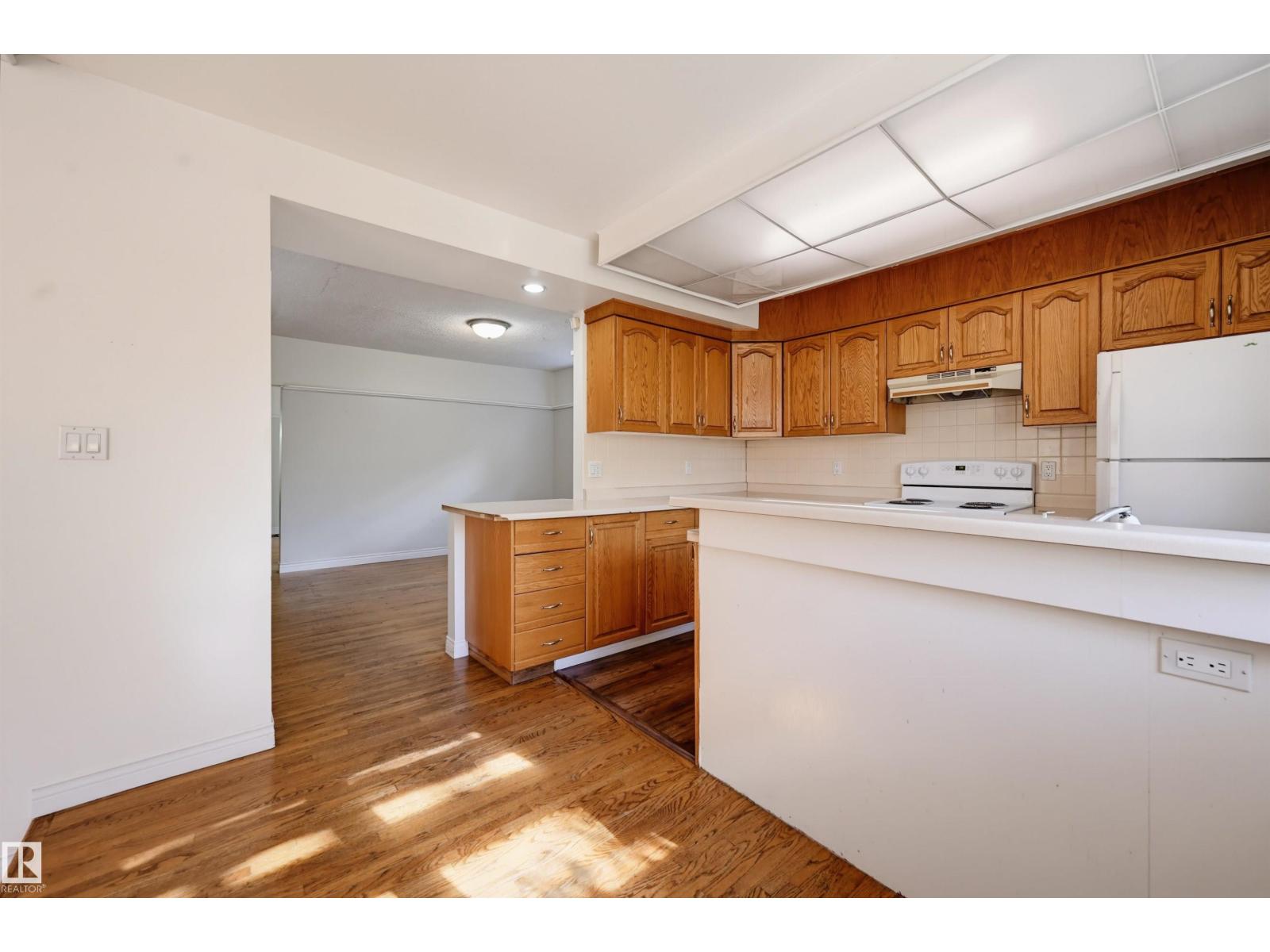 14019 106 Av Nw Property Photo 14