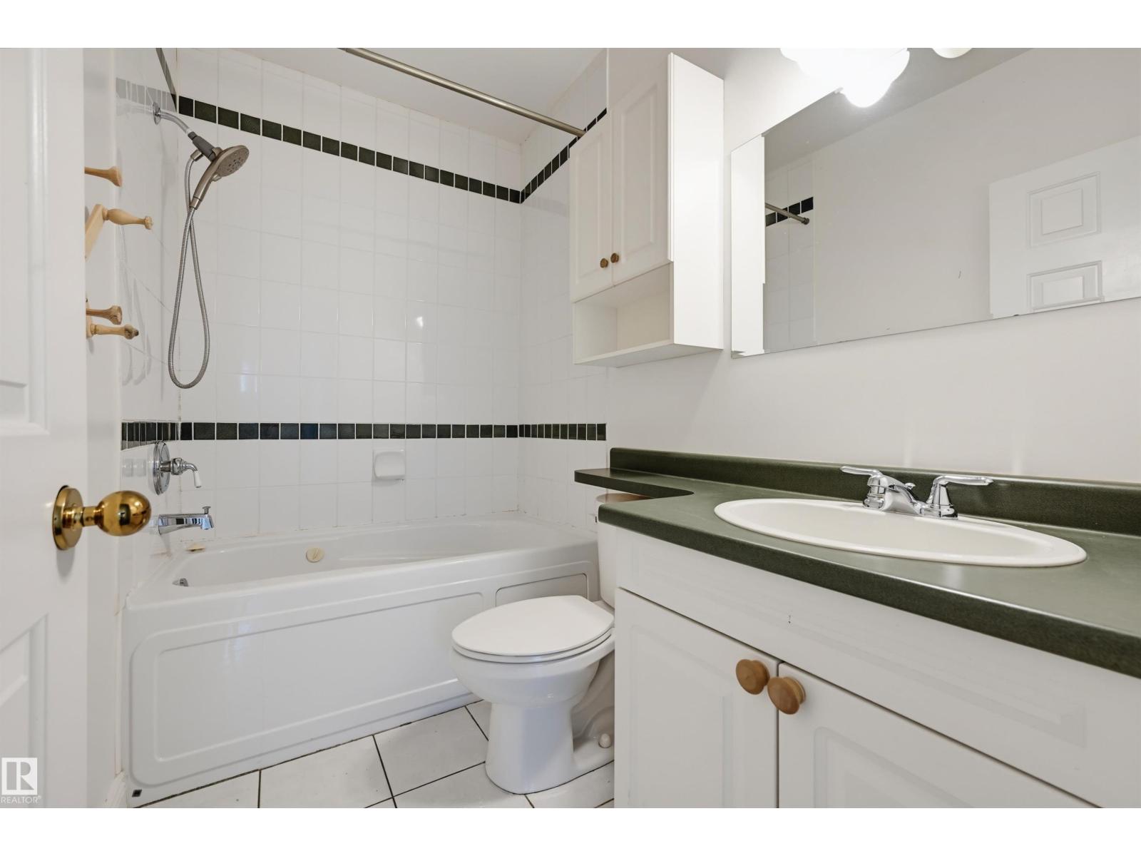 14019 106 Av Nw Property Photo 28
