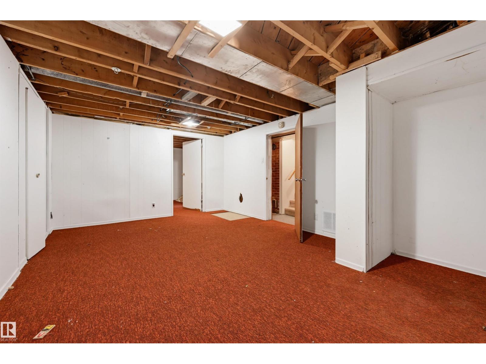 14019 106 Av Nw Property Photo 30
