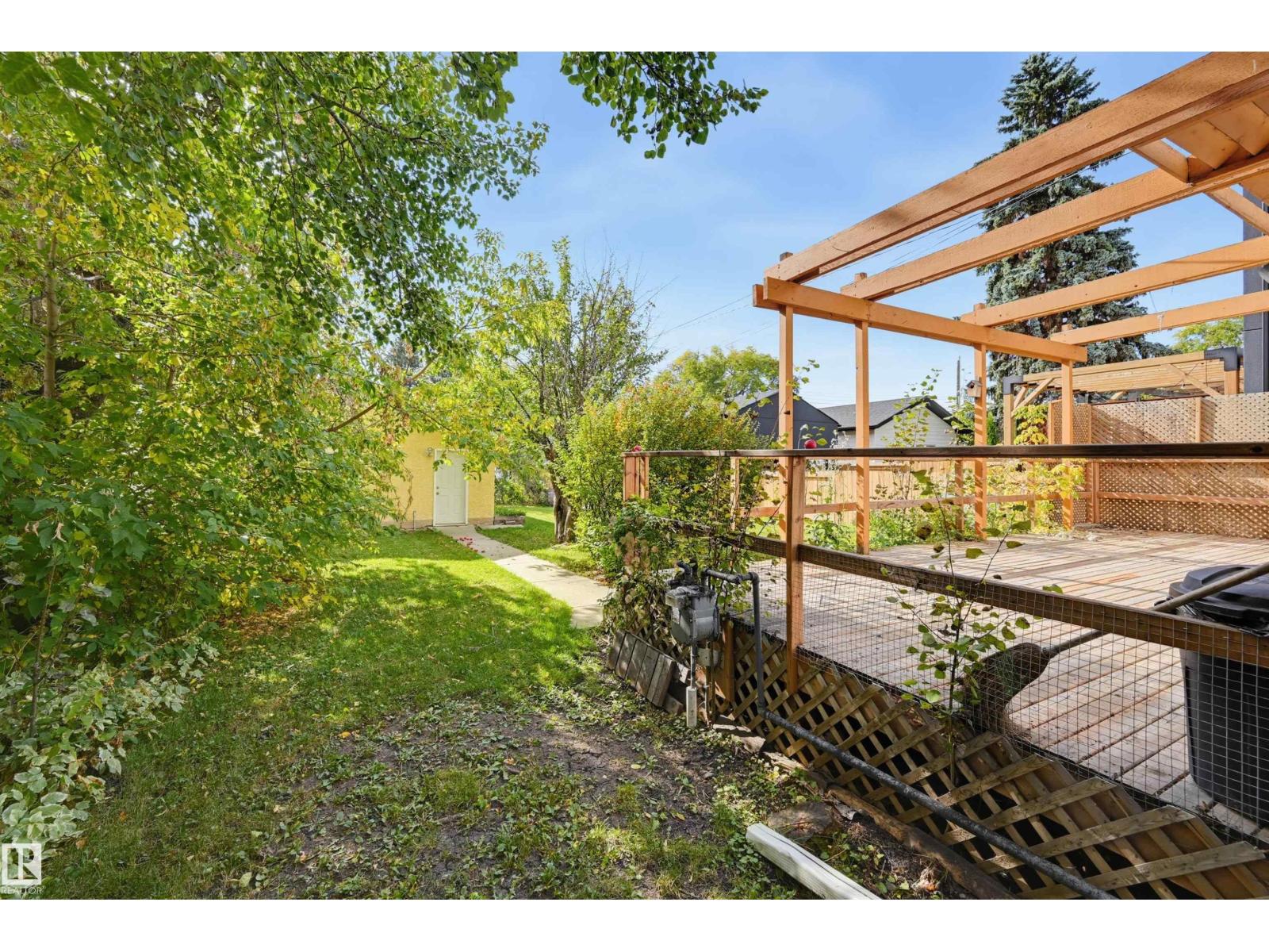 14019 106 Av Nw Property Photo 32