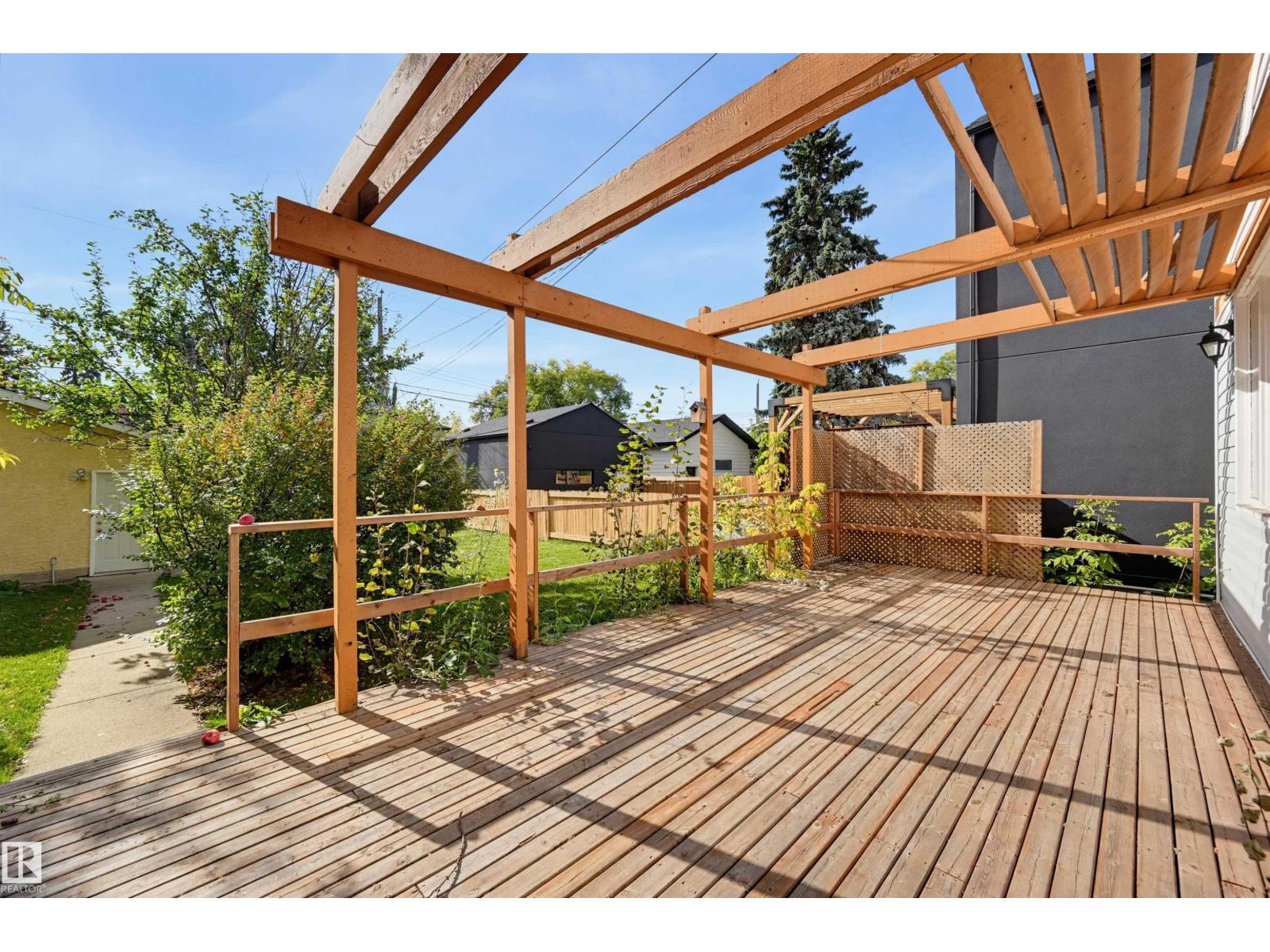 14019 106 Av Nw Property Photo 33