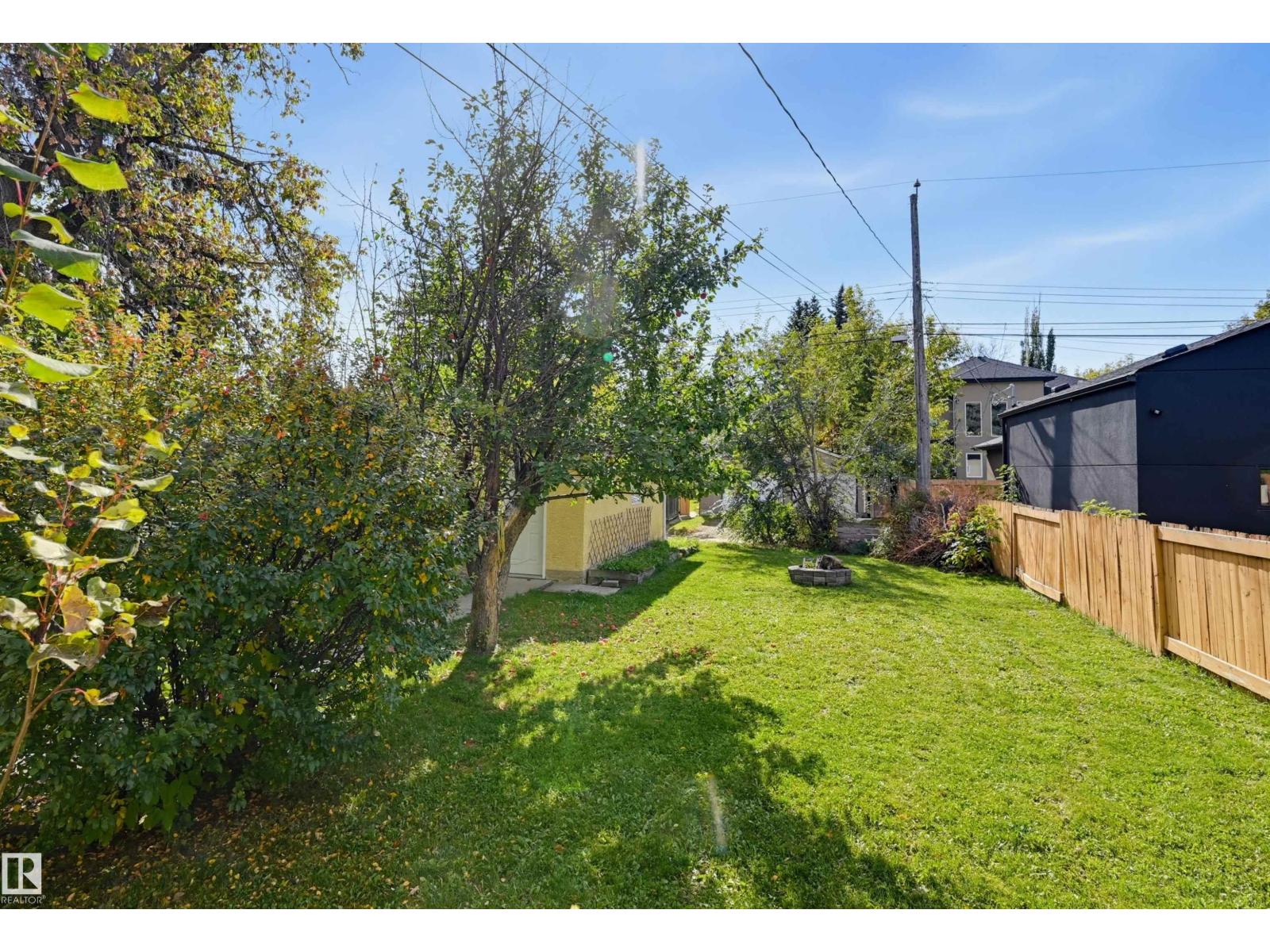 14019 106 Av Nw Property Photo 36