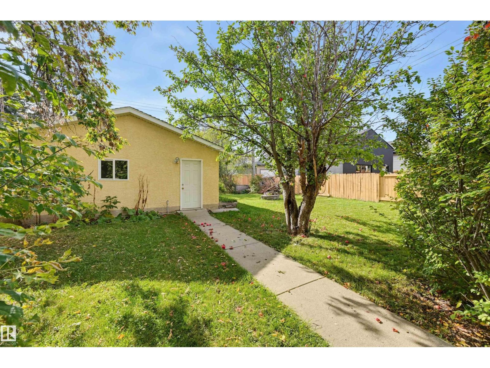 14019 106 Av Nw Property Photo 37