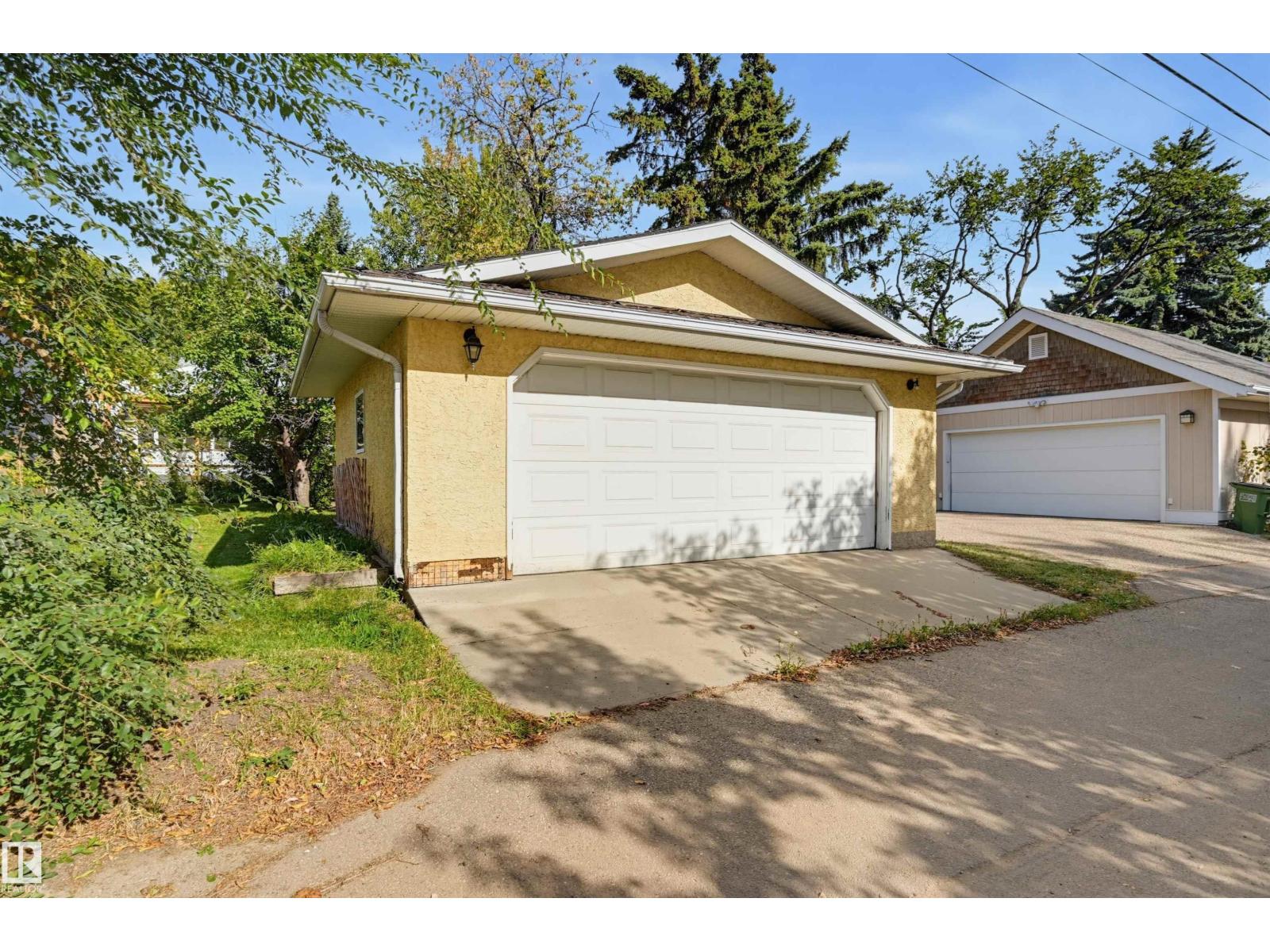 14019 106 Av Nw Property Photo 39