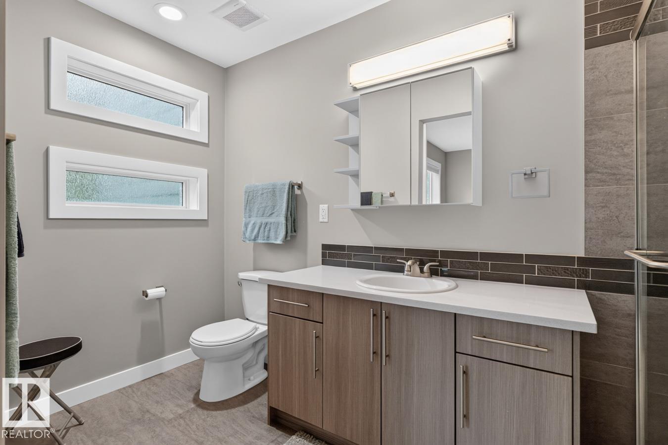 11207 78 Av Nw Nw Property Photo 25