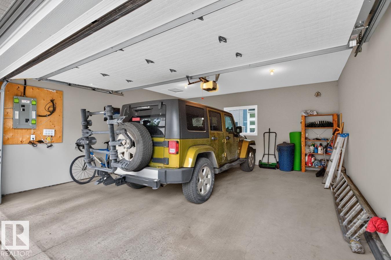 11207 78 Av Nw Nw Property Photo 44