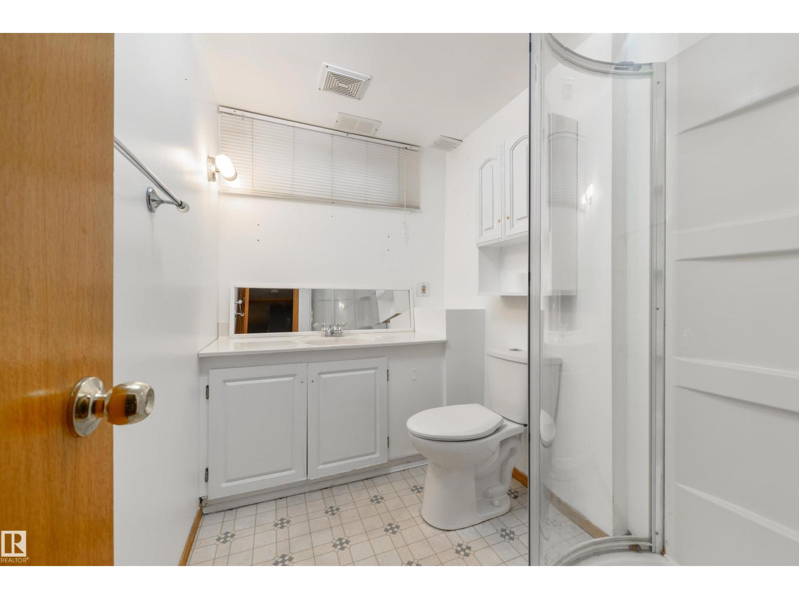 9260 Ottewell Rd Nw Property Photo 32