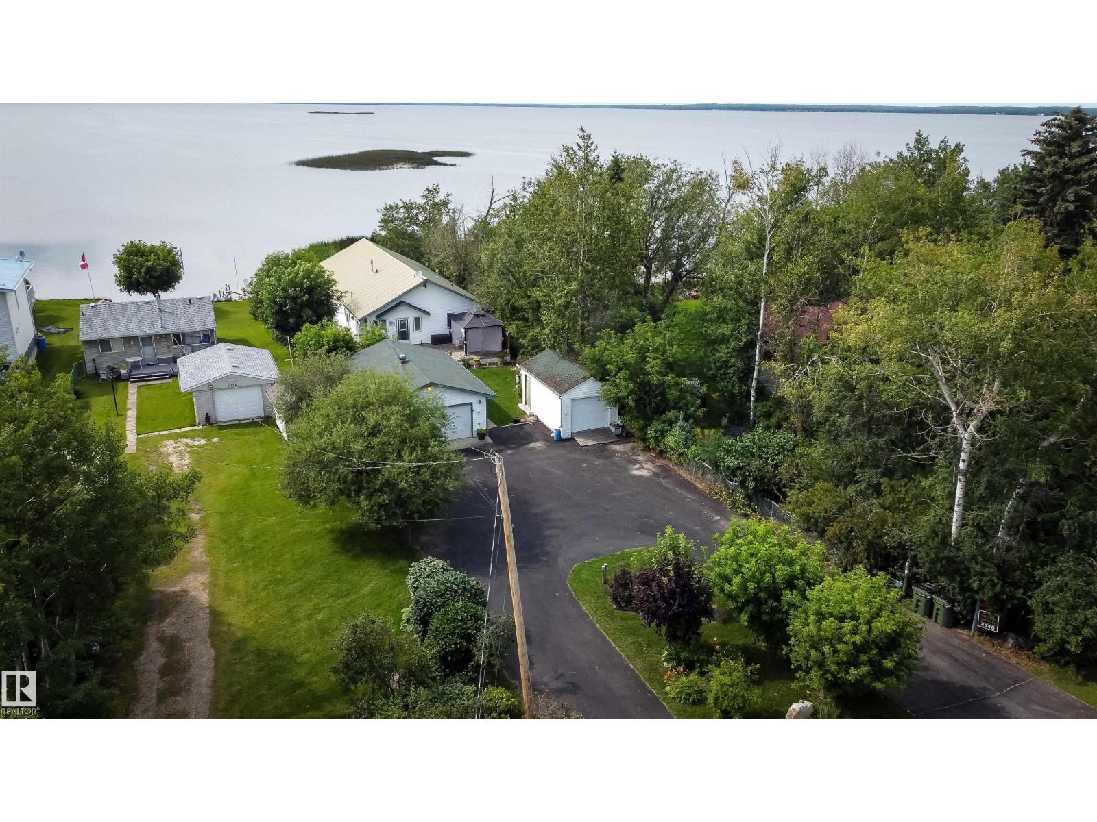 4740 Sunset Dr Property Photo 1