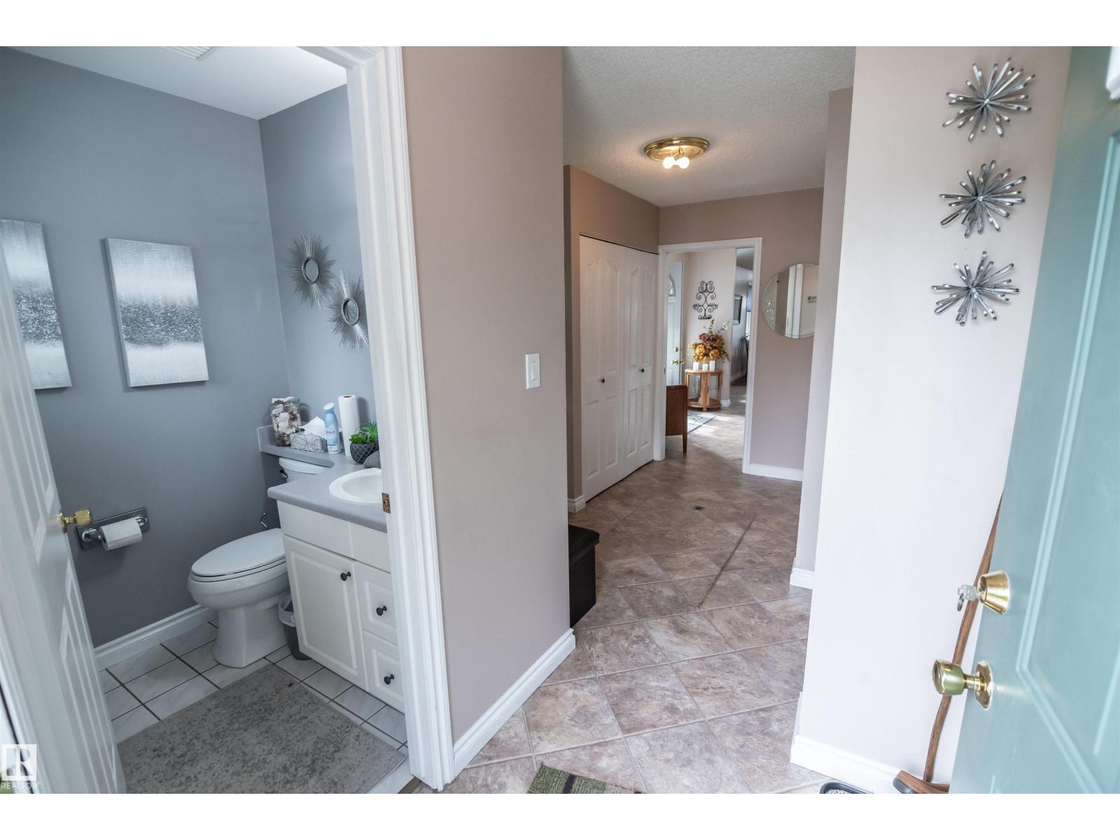 4740 Sunset Dr Property Photo 13