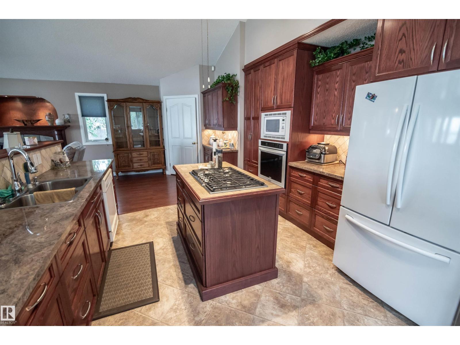 4740 Sunset Dr Property Photo 30