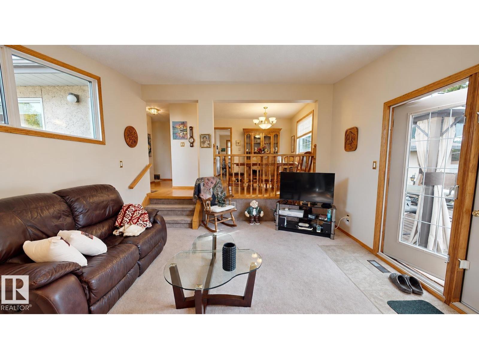 109 Galen Pl Property Photo 9