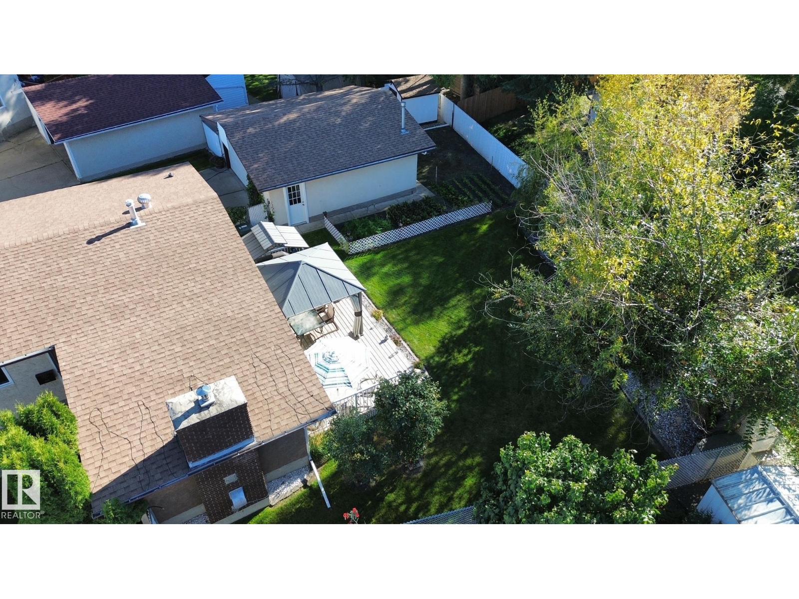 109 Galen Pl Property Photo 38