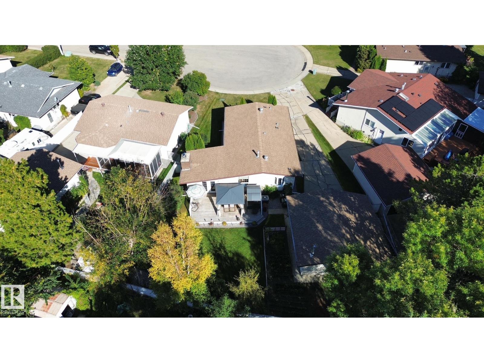 109 Galen Pl Property Photo 39