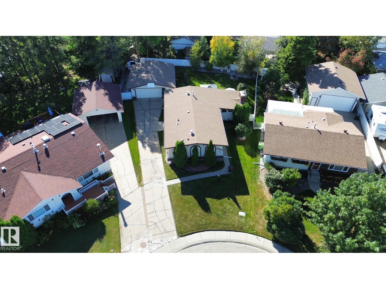 109 Galen Pl Property Photo 42