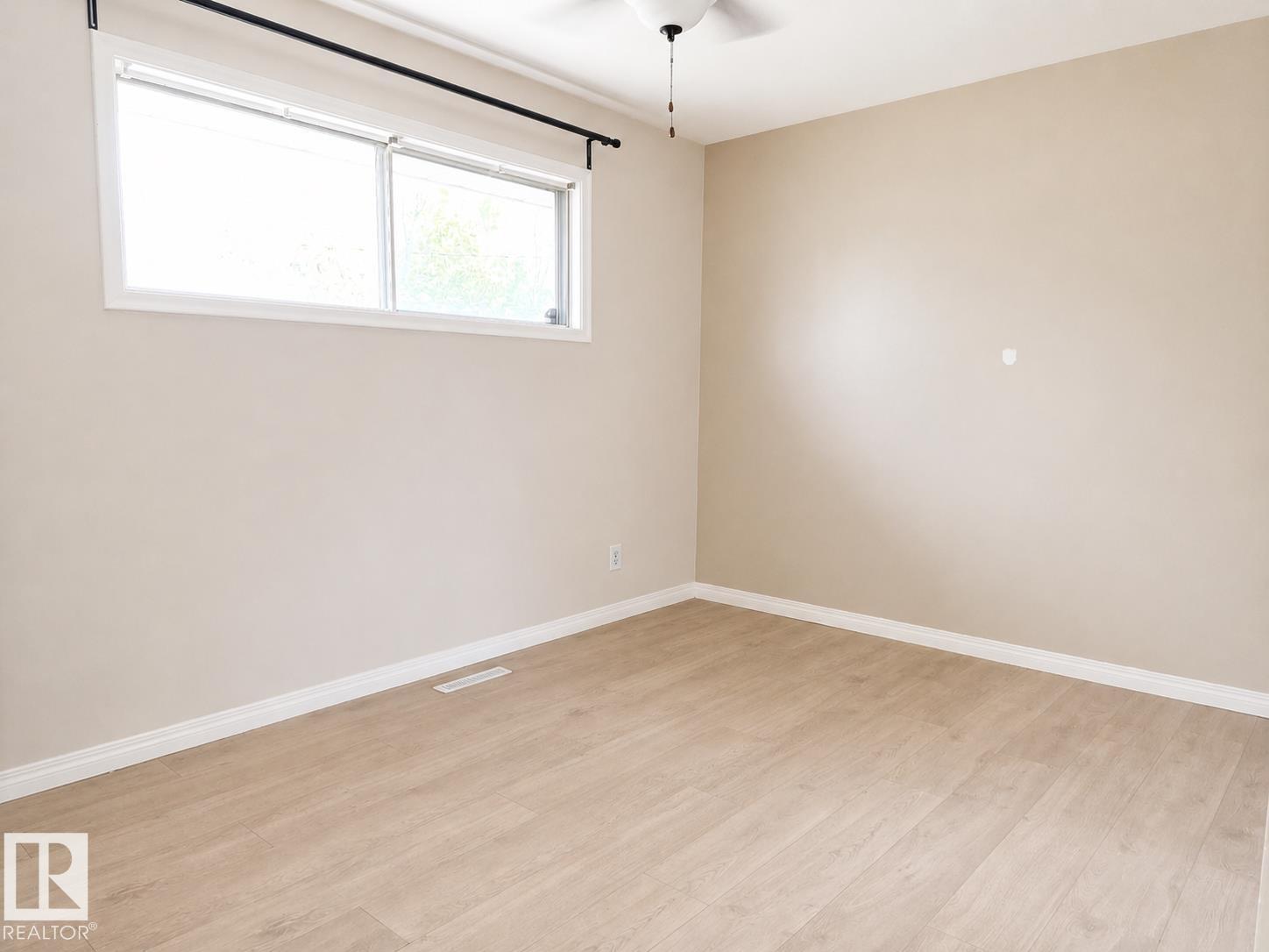 8712 162 St Nw Property Photo 7