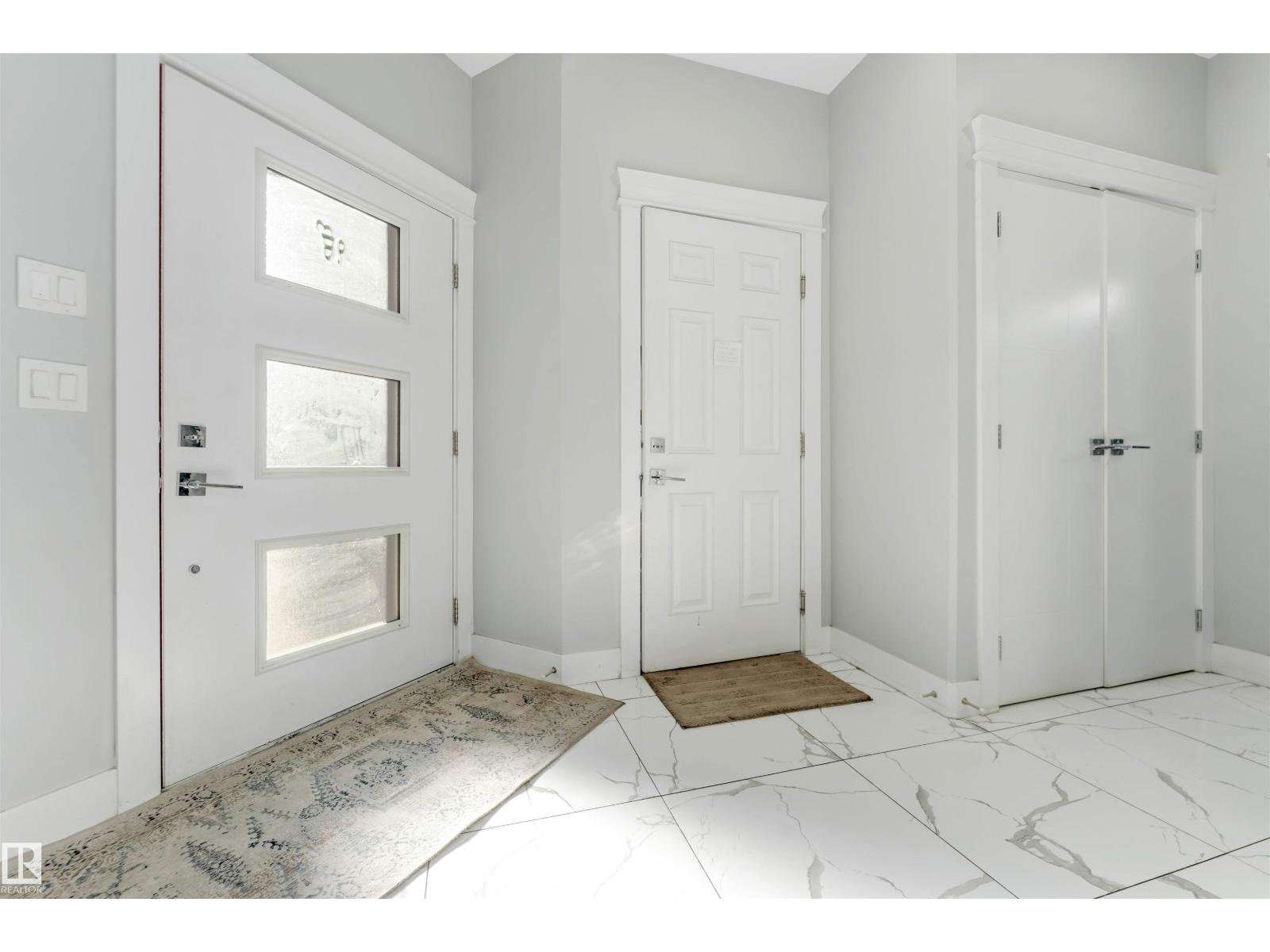 1831 18 St Nw Property Photo 11