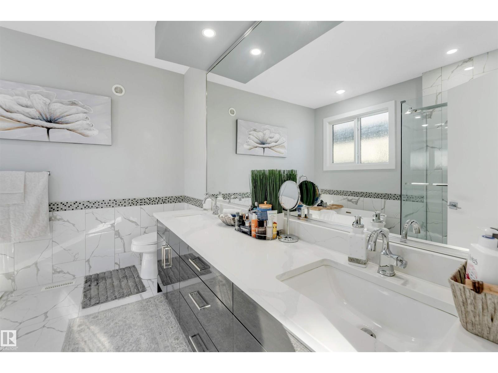 1831 18 St Nw Property Photo 35