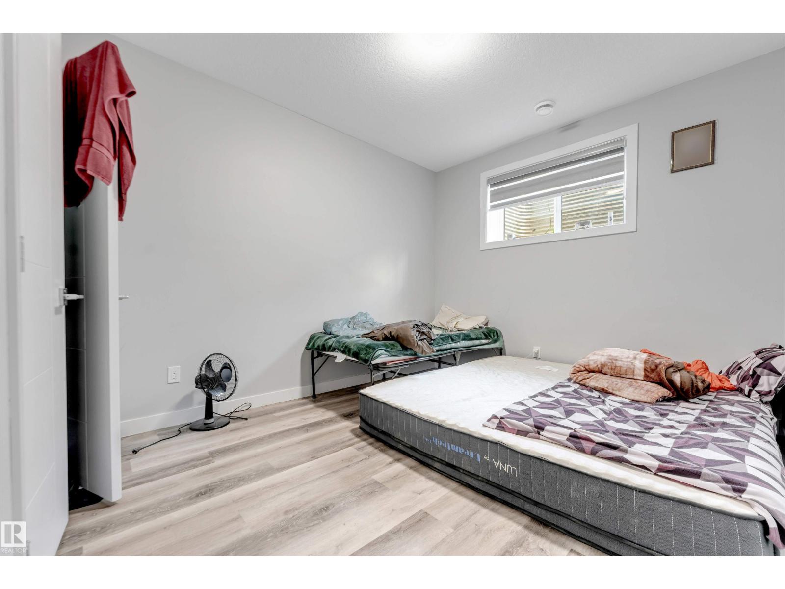 1831 18 St Nw Property Photo 46