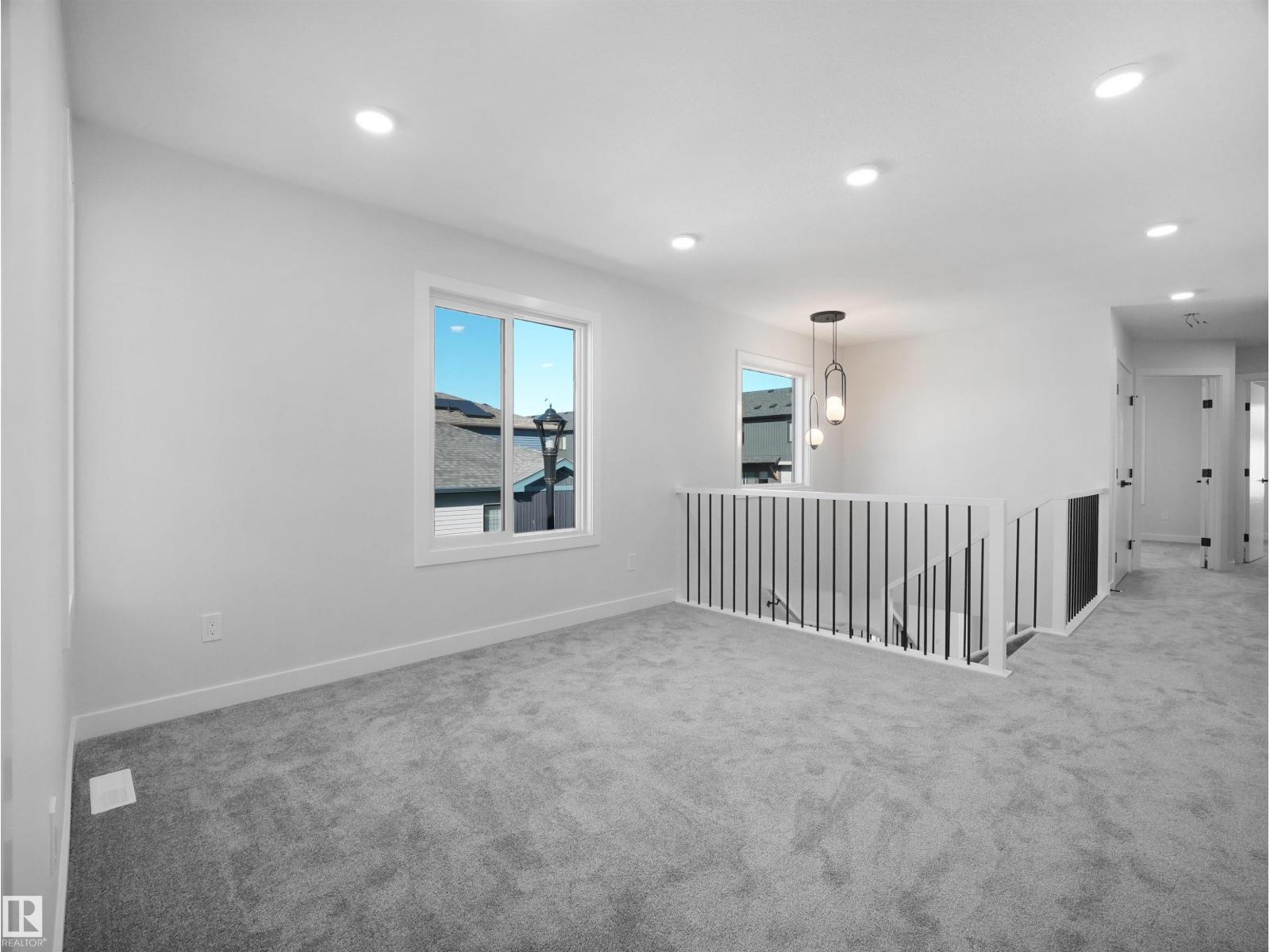 22108 94 Av Nw Property Photo 25