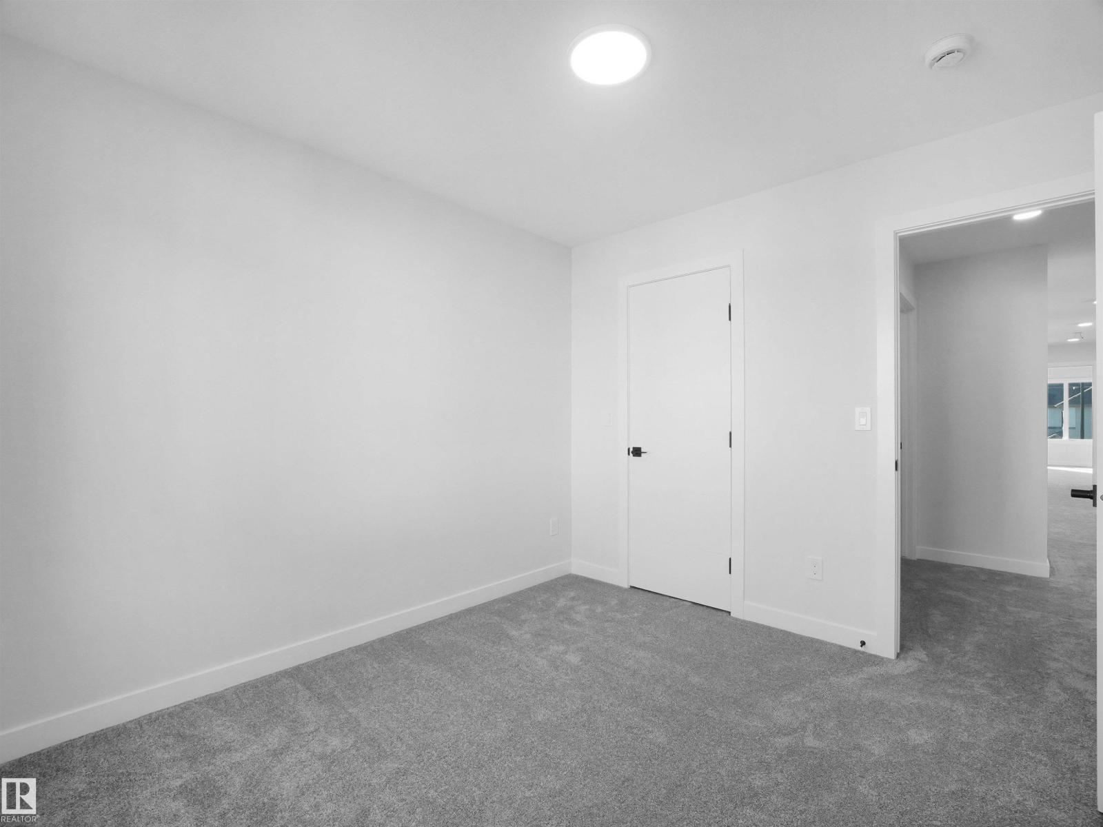22108 94 Av Nw Property Photo 34