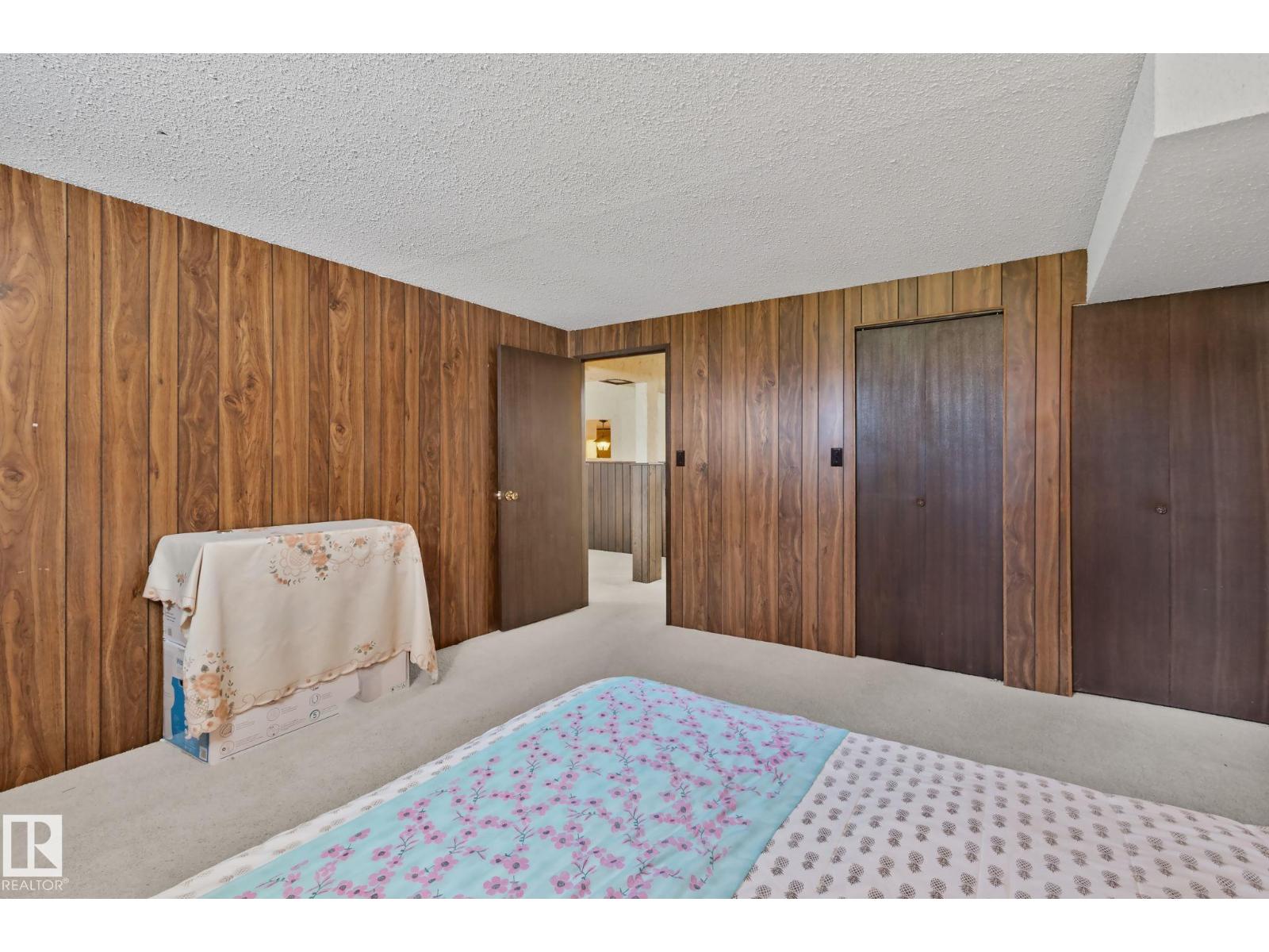 10619 35 Av Nw Property Photo 49