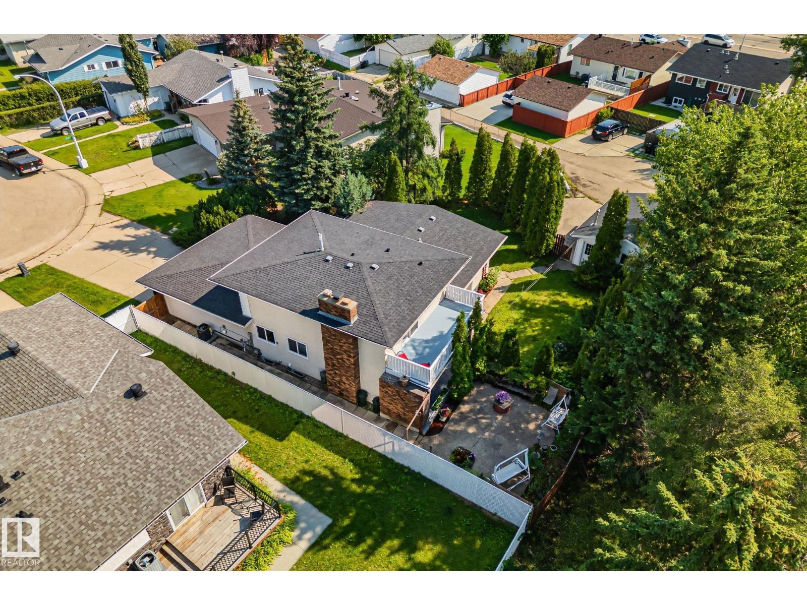 10619 35 Av Nw Property Photo 62